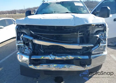 2021 Ford F-250 Xl z USA, uszkodzony, nr VIN 1FT7X2B62MEC28923